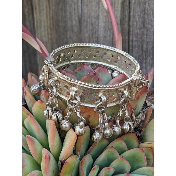 Vintage Jewelry - Vintage Dangle Bangle, Silver Tone Tribal Bangle